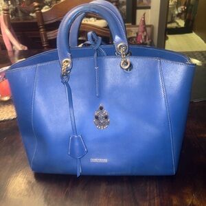 Dooney & Bourke Blue Tote Bag with Structured Design